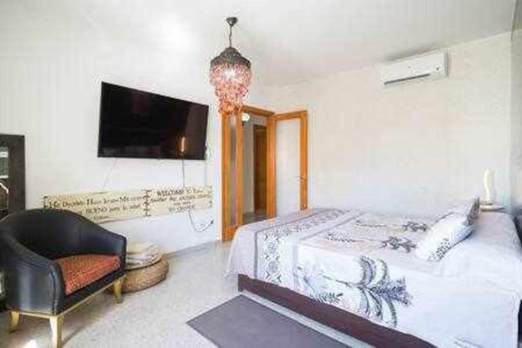 Albatros 1L Tres Habitaciones Castillo del Romeral Dış mekan fotoğraf